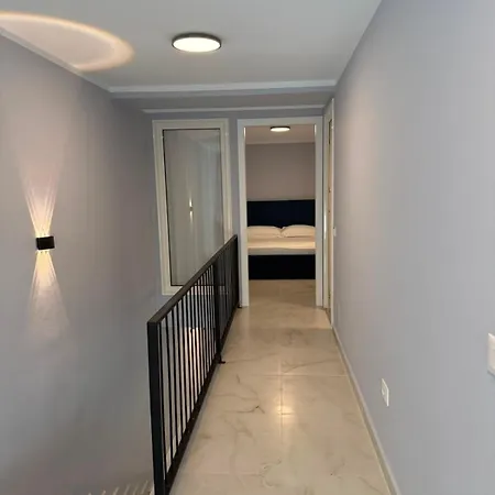 Apartment Noa's Golem (Tirana)